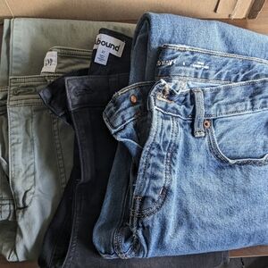 BOG2F: Bundle Of 3 Pairs Of Pants